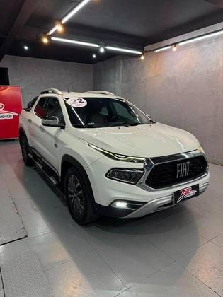FIAT TORO 2.0 16V TURBO DIESEL RANCH 4WD AT9 FIAT TORO 2.0 16V TURBO DIESEL RANCH 4WD AT9